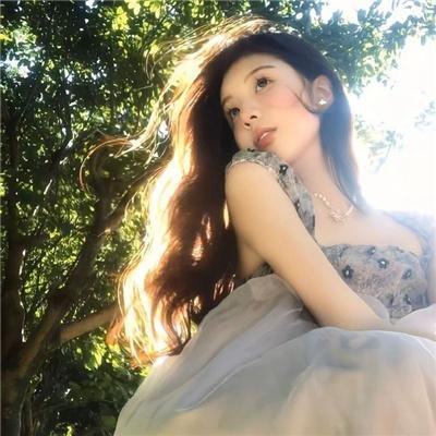 美艳彗星